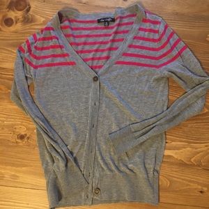 Cardigan sweater, v-neck